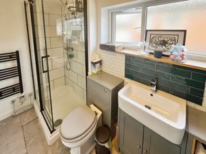 Bathroom- click for photo gallery